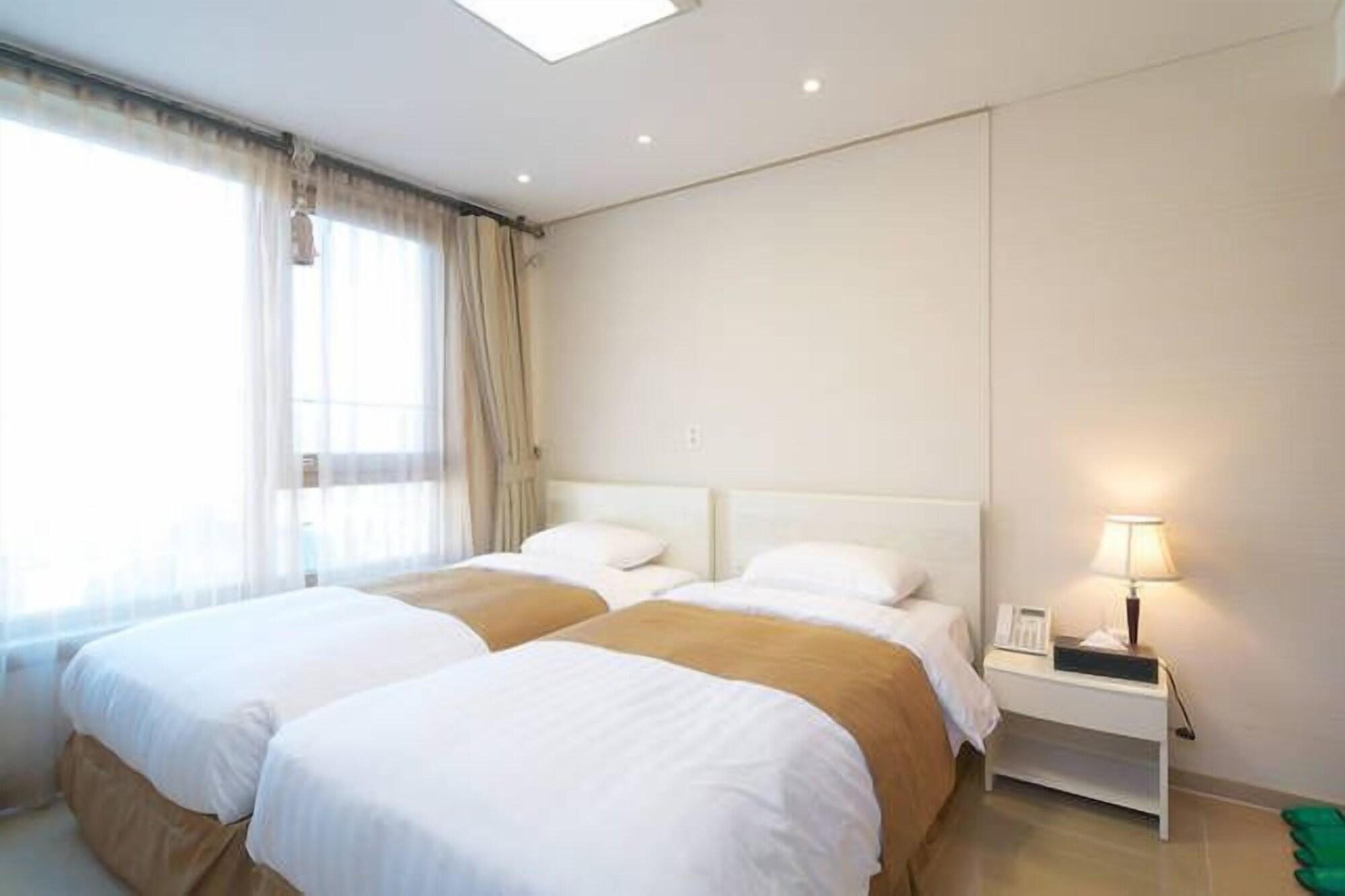 Gv Apartment Seoul