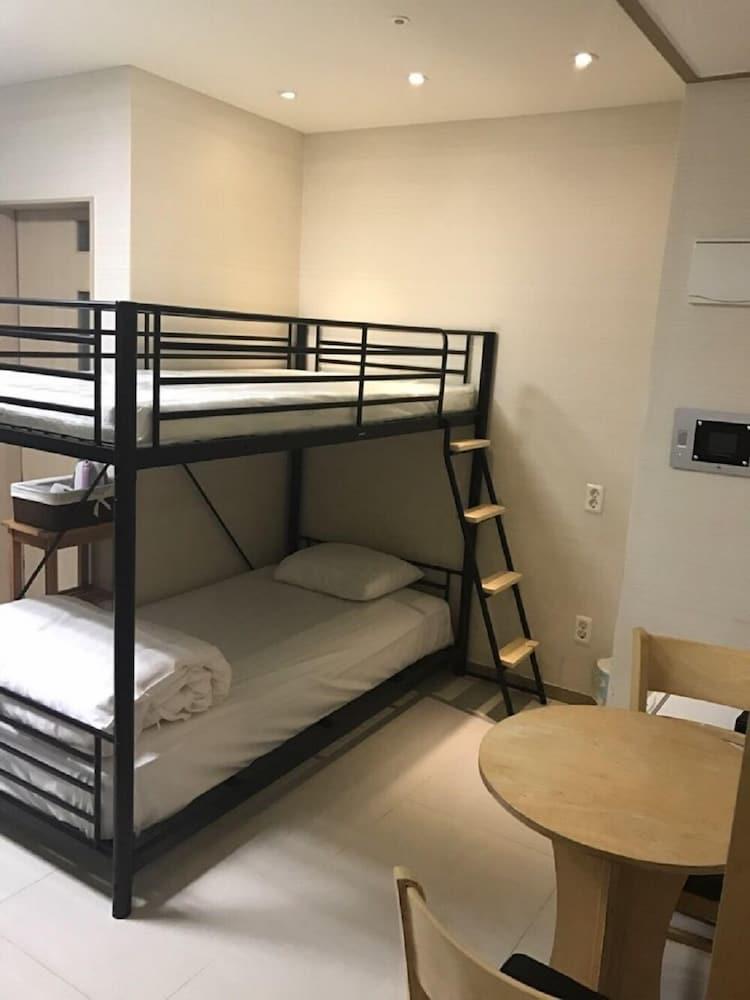 Gv Apartment *